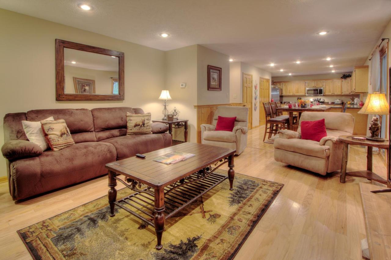 Gorgeous "Country Roads" By Honeybearcabins 4Br 4Ba, Next To Pool, Easy Drive, Main Strip Location! Пиджен Фордж Екстериор снимка