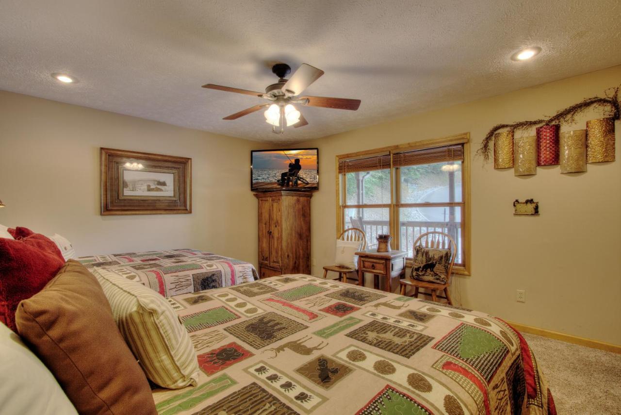 Gorgeous "Country Roads" By Honeybearcabins 4Br 4Ba, Next To Pool, Easy Drive, Main Strip Location! Пиджен Фордж Екстериор снимка