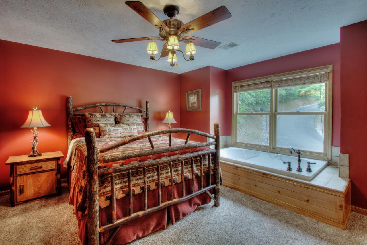 Gorgeous "Country Roads" By Honeybearcabins 4Br 4Ba, Next To Pool, Easy Drive, Main Strip Location! Пиджен Фордж Екстериор снимка