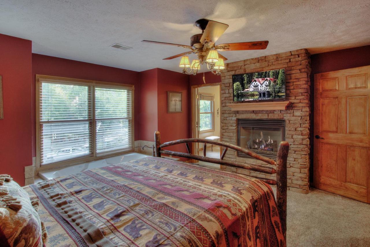 Gorgeous "Country Roads" By Honeybearcabins 4Br 4Ba, Next To Pool, Easy Drive, Main Strip Location! Пиджен Фордж Екстериор снимка
