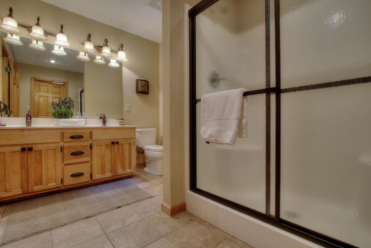 Gorgeous "Country Roads" By Honeybearcabins 4Br 4Ba, Next To Pool, Easy Drive, Main Strip Location! Пиджен Фордж Екстериор снимка