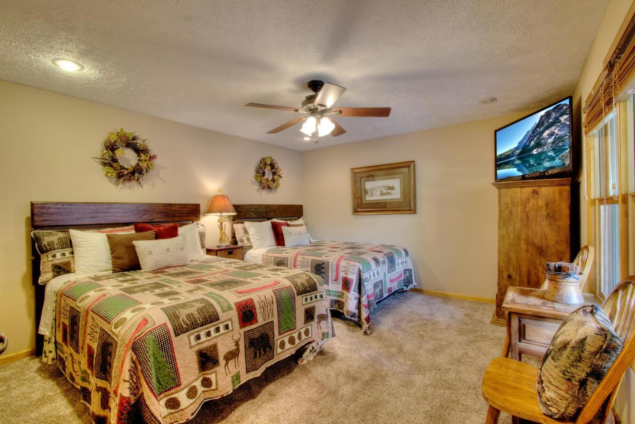 Gorgeous "Country Roads" By Honeybearcabins 4Br 4Ba, Next To Pool, Easy Drive, Main Strip Location! Пиджен Фордж Екстериор снимка